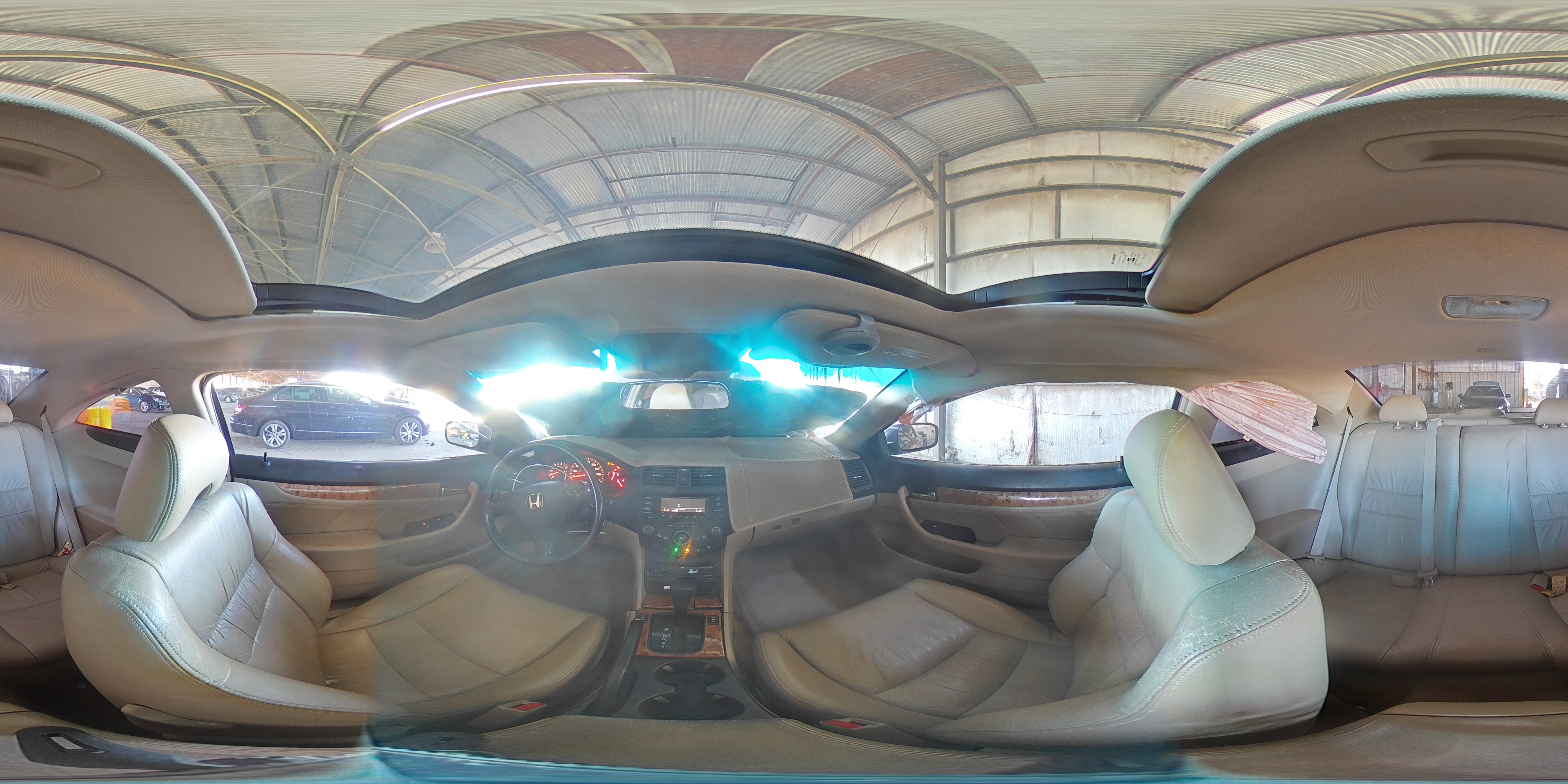 2005 Honda Accord - Image 13
