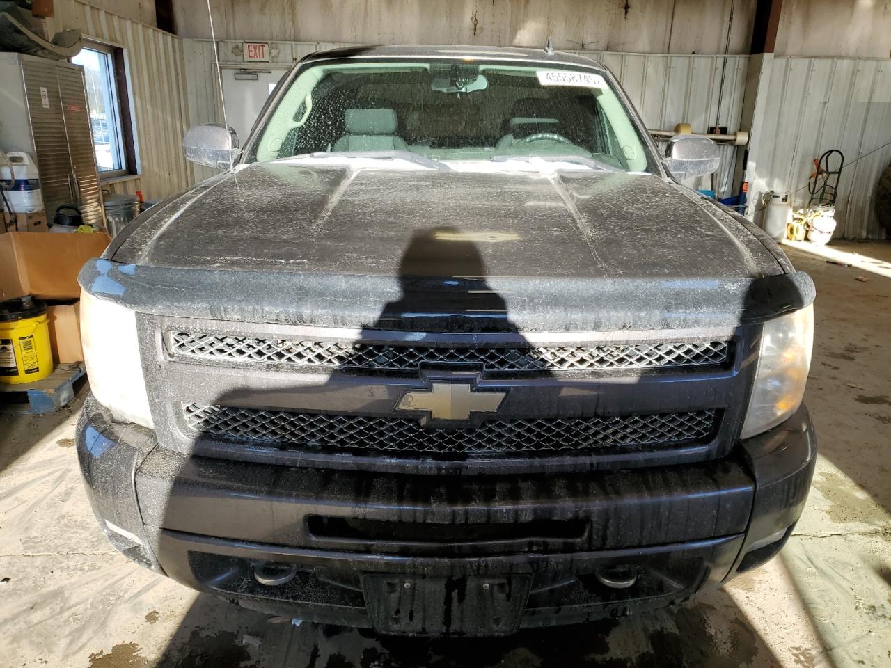 2010 Chevrolet Silverado - Image 5