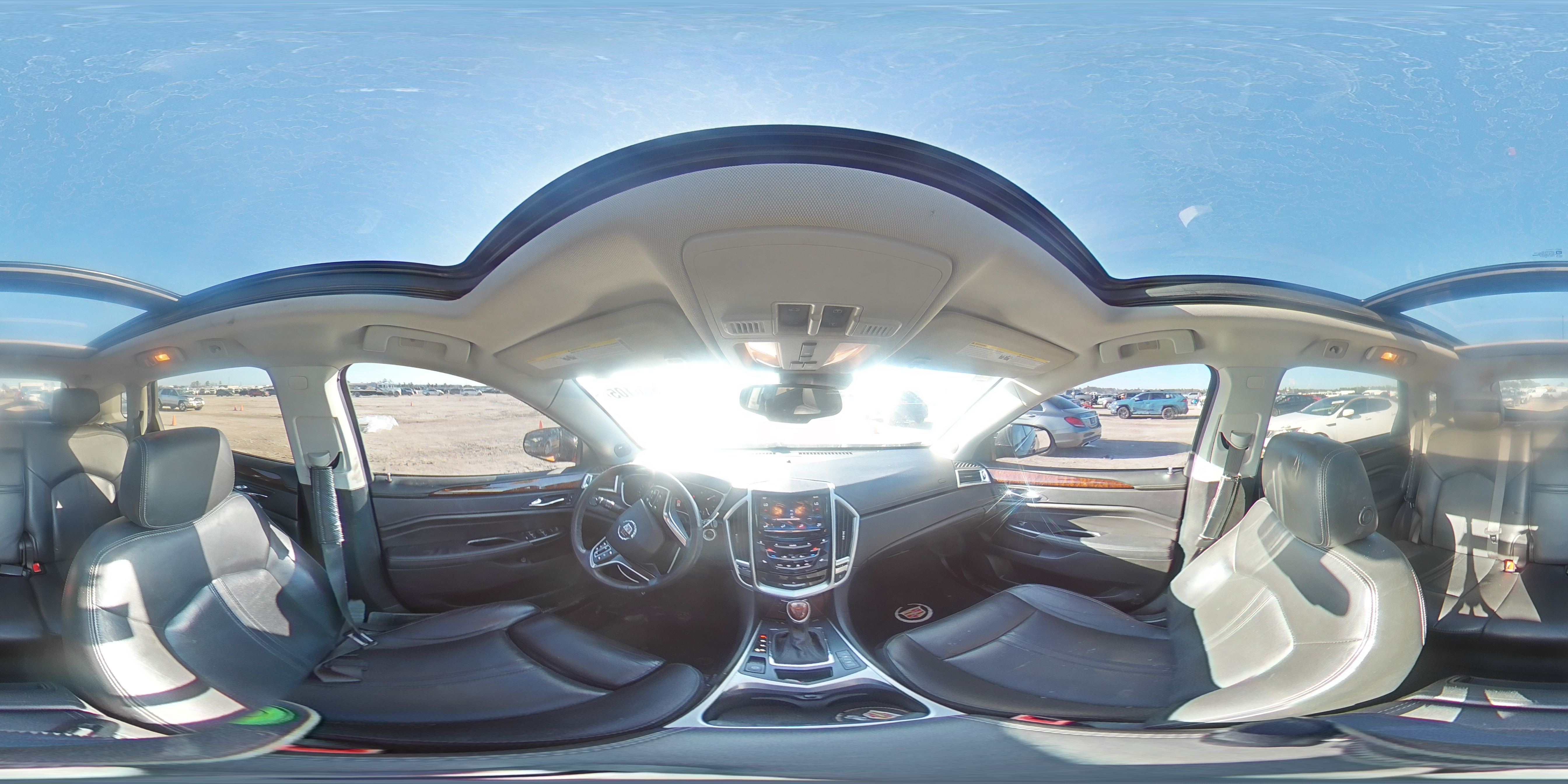 2016 Cadillac SRX - Image 13
