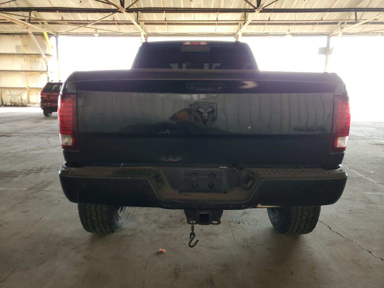 2018 RAM 2500 - Image 6