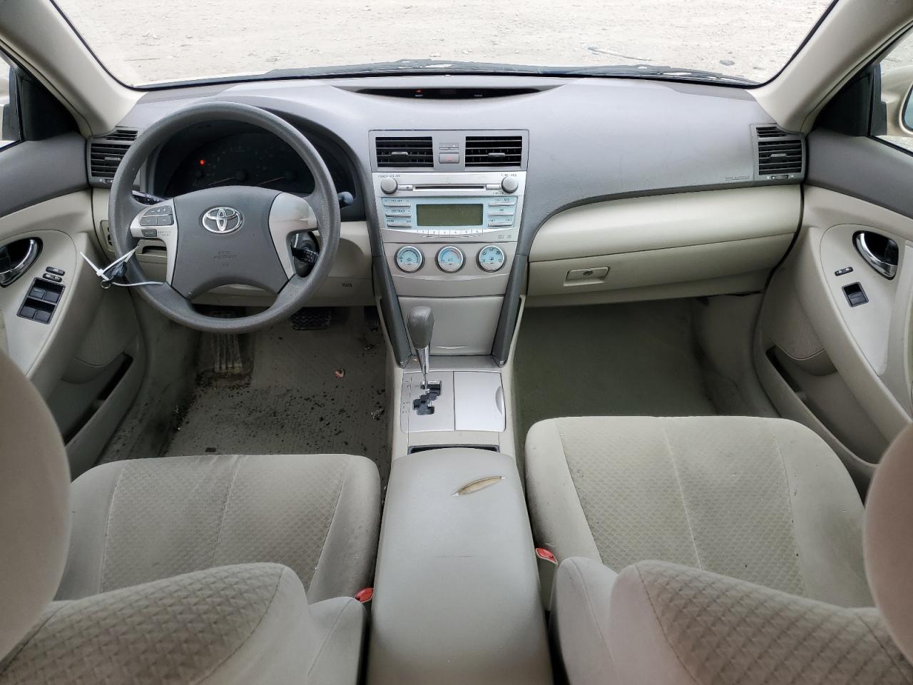 2009 Toyota Camry - Image 8