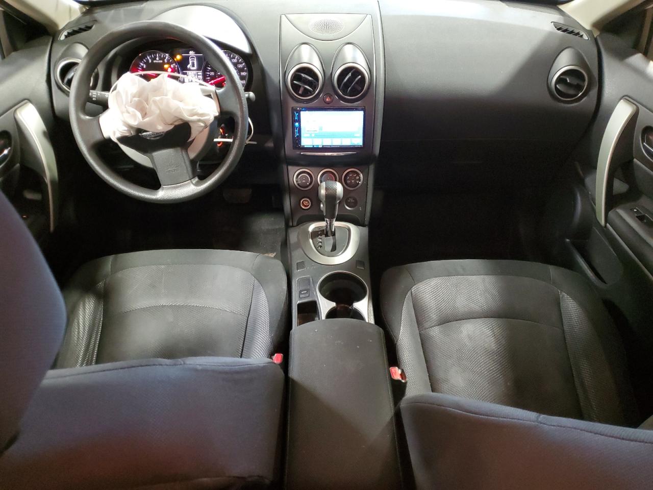 2013 Nissan Rogue - Image 8