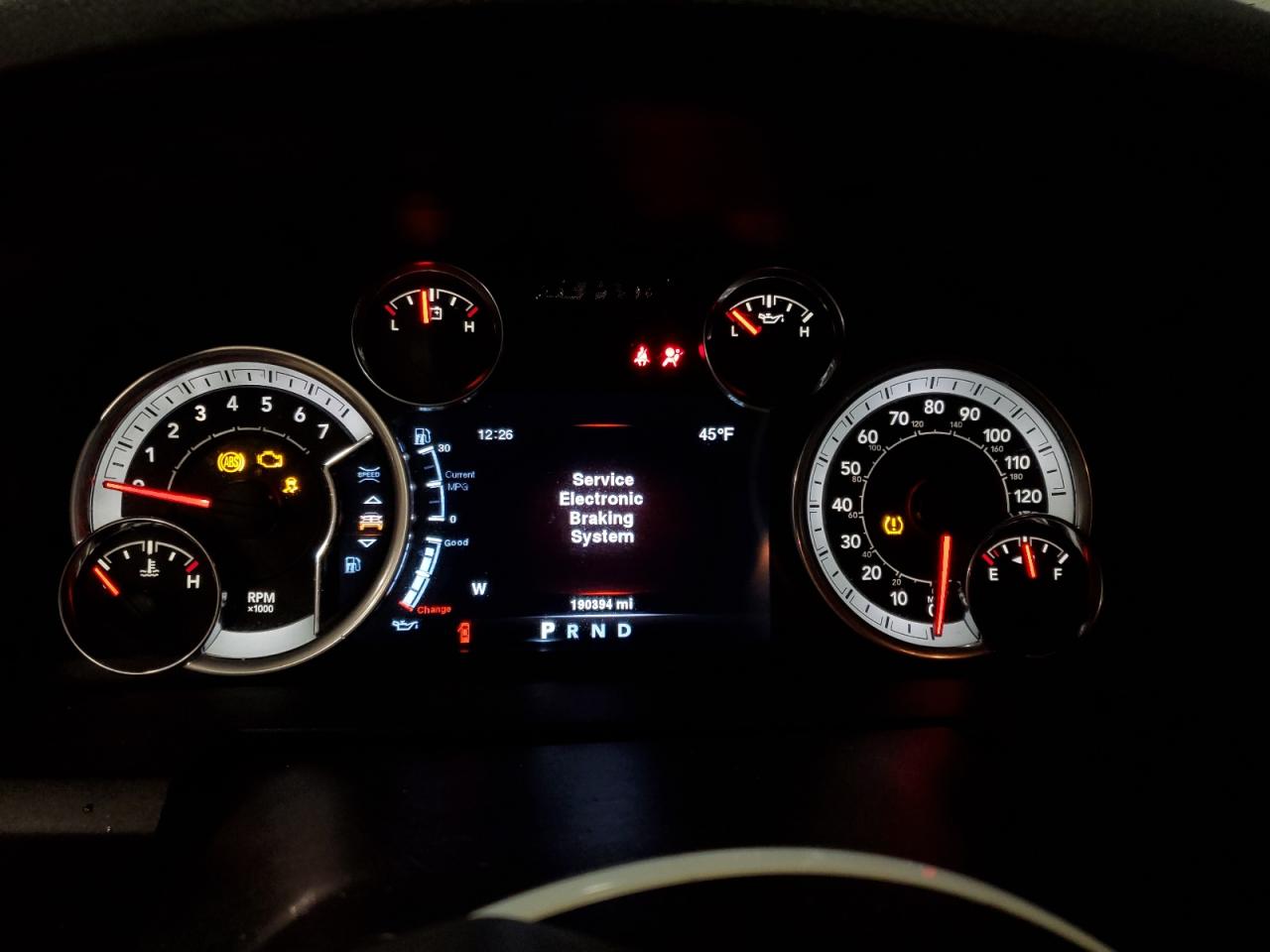 2014 RAM 1500 - Image 9