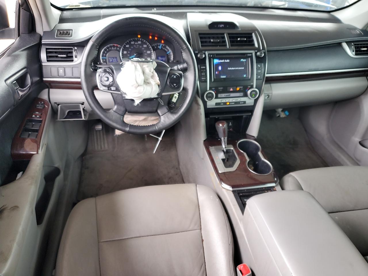 2013 Toyota Camry - Image 8