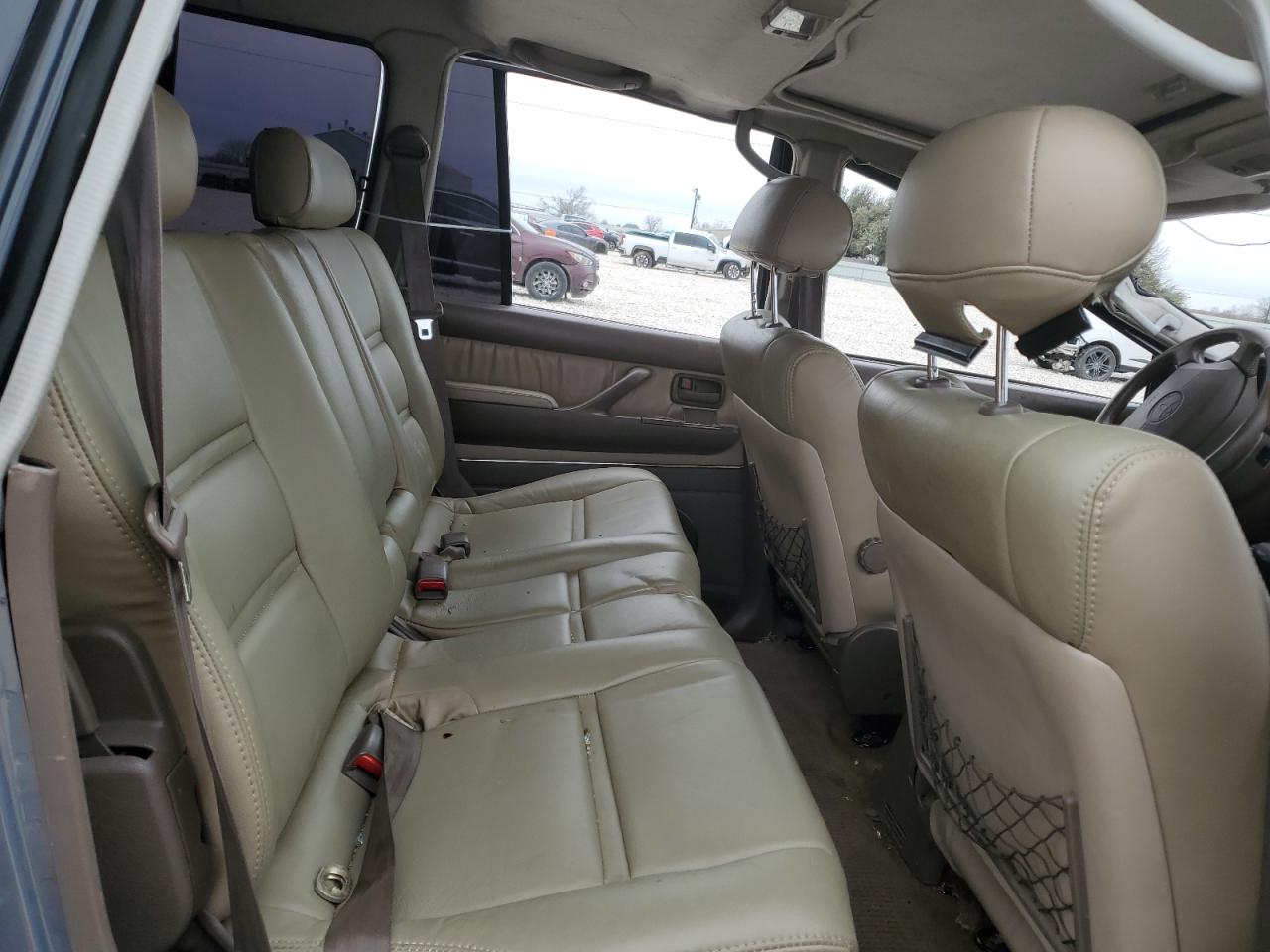 1996 Toyota Land Cruiser - Image 11