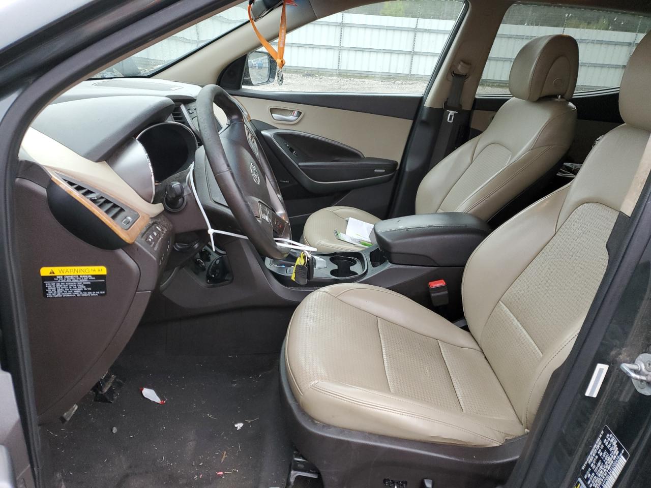 2014 Hyundai Santa Fe - Image 7