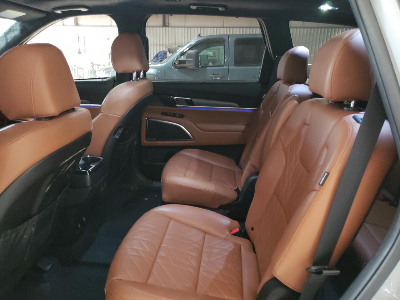 2024 Kia Telluride - Image 11