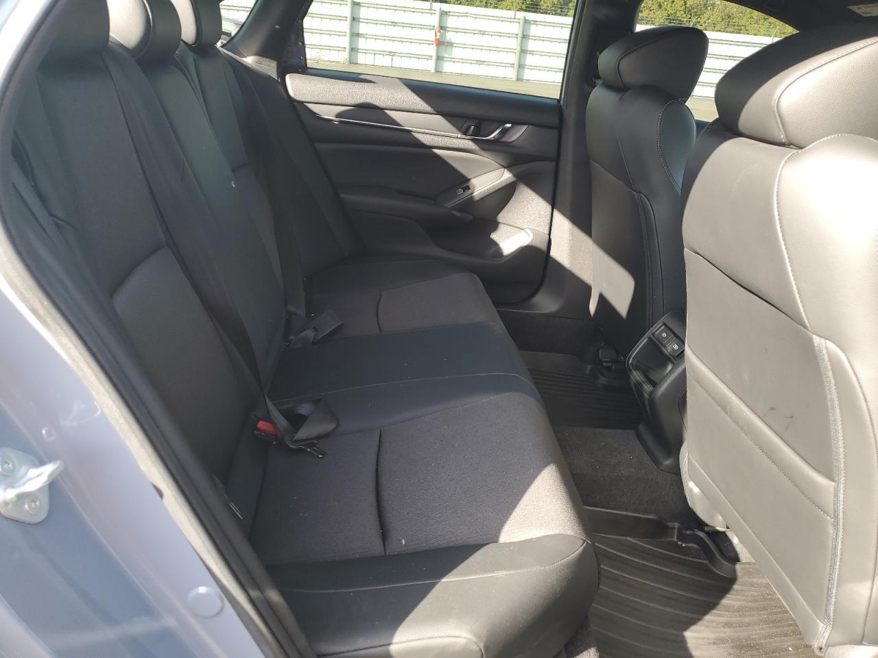 2022 Honda Accord - Image 10