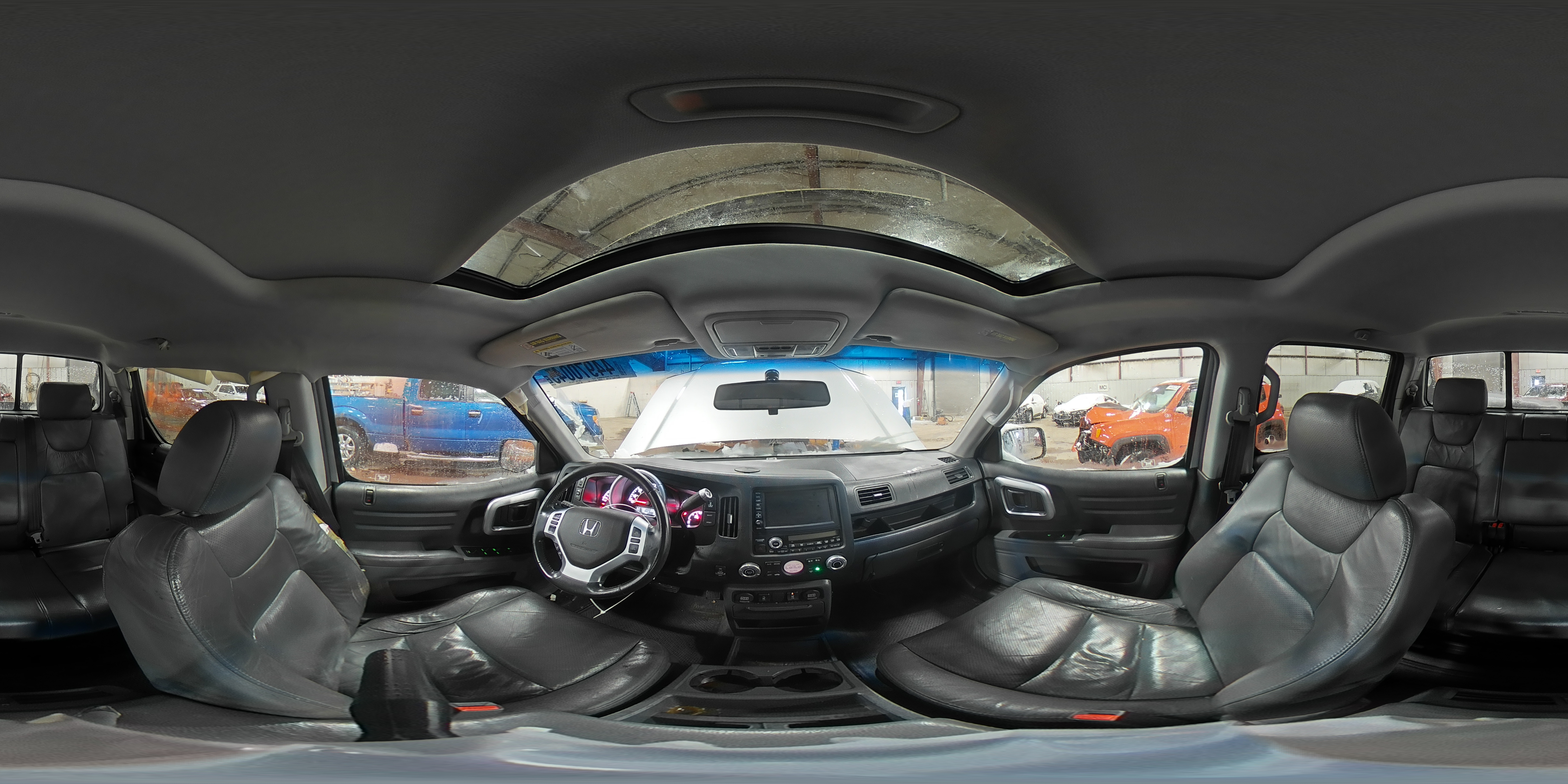 2007 Honda Ridgeline - Image 12