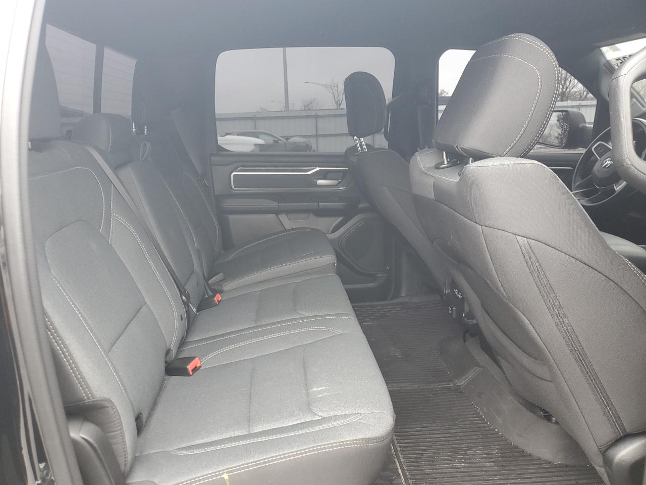 2022 RAM 1500 - Image 10