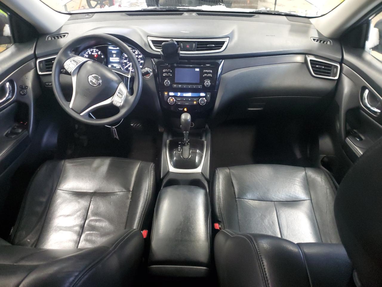 2015 Nissan Rogue - Image 8