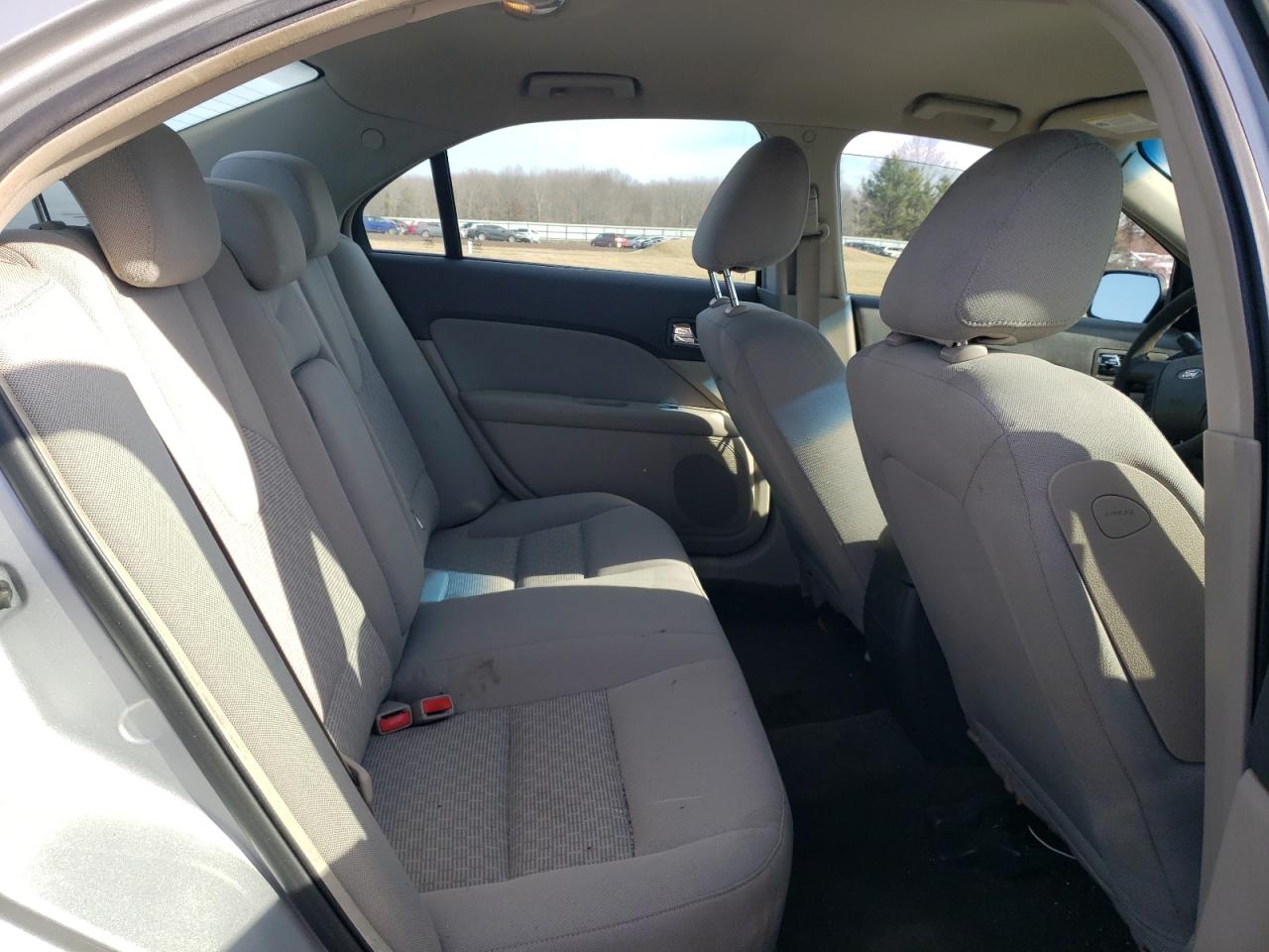 2010 Ford Fusion - Image 10