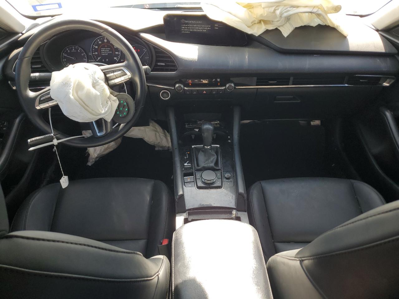 2023 Mazda 3 - Image 8