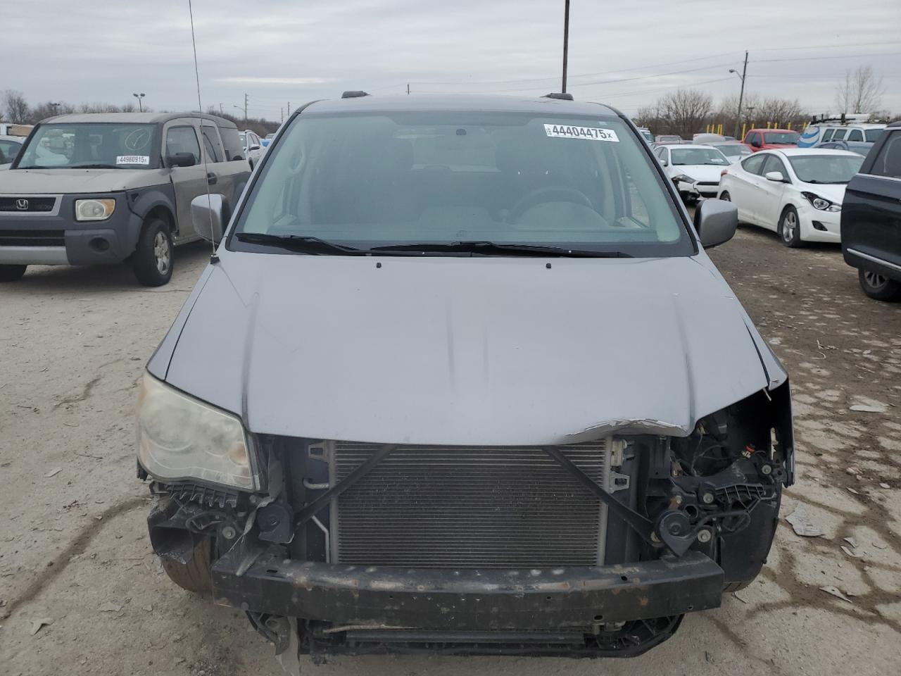 2014 Dodge Caravan - Image 5