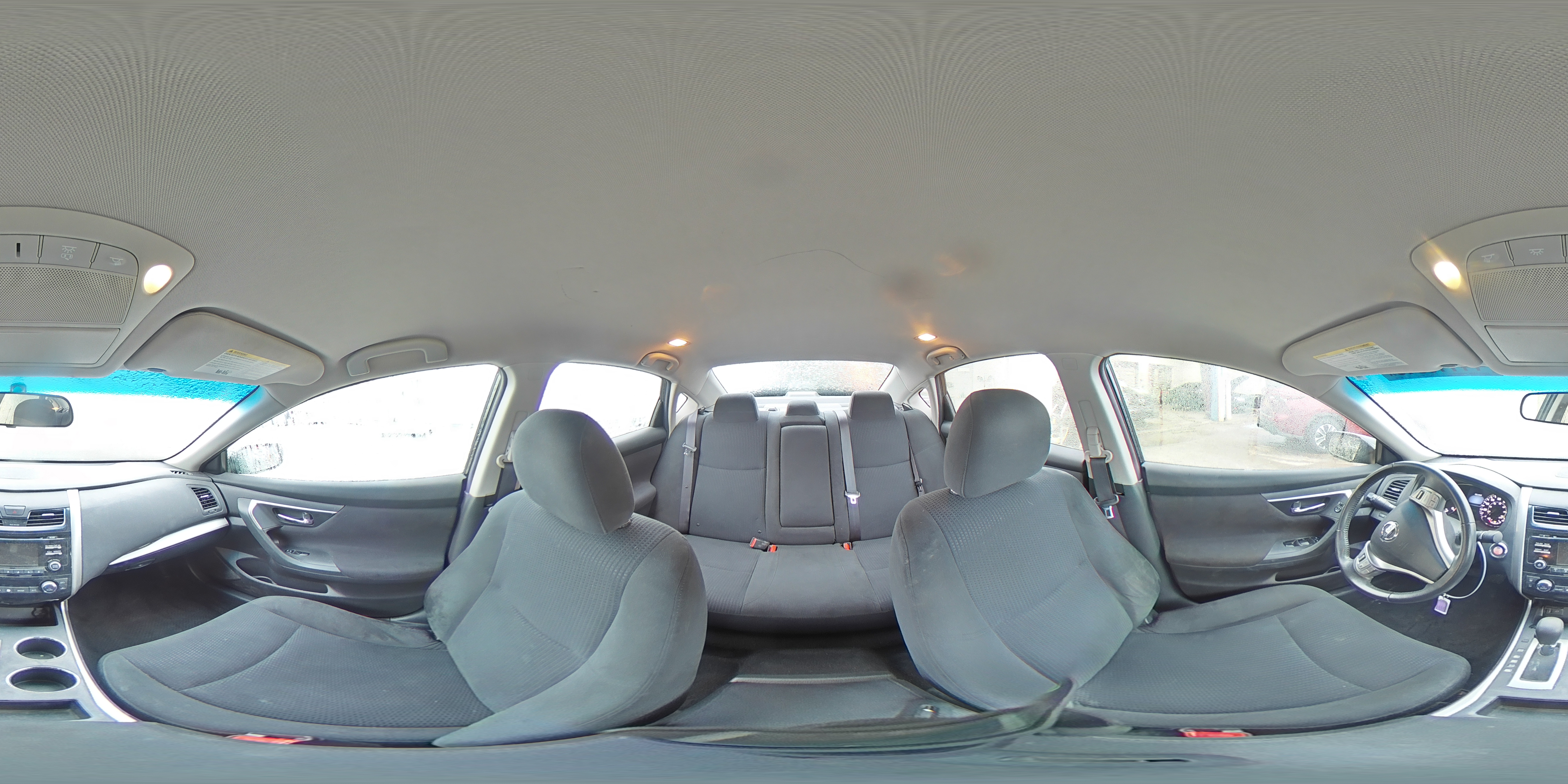 2015 Nissan Altima - Image 14