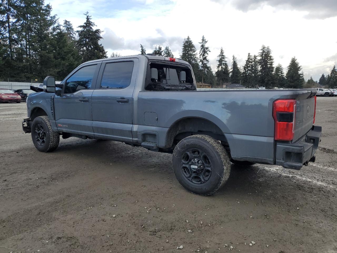 2023 Ford F250 - Image 2