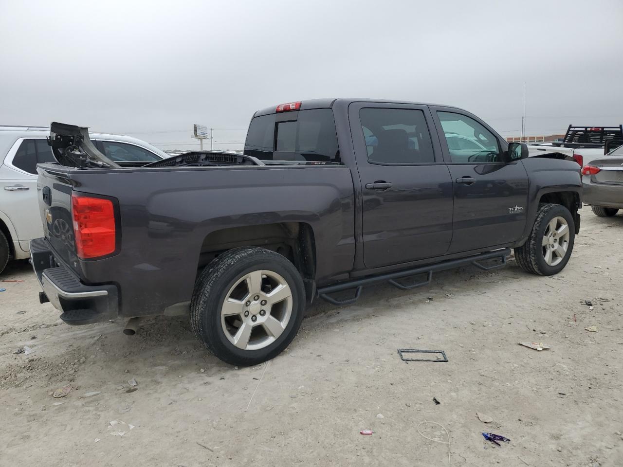 2014 Chevrolet Silverado - Image 3
