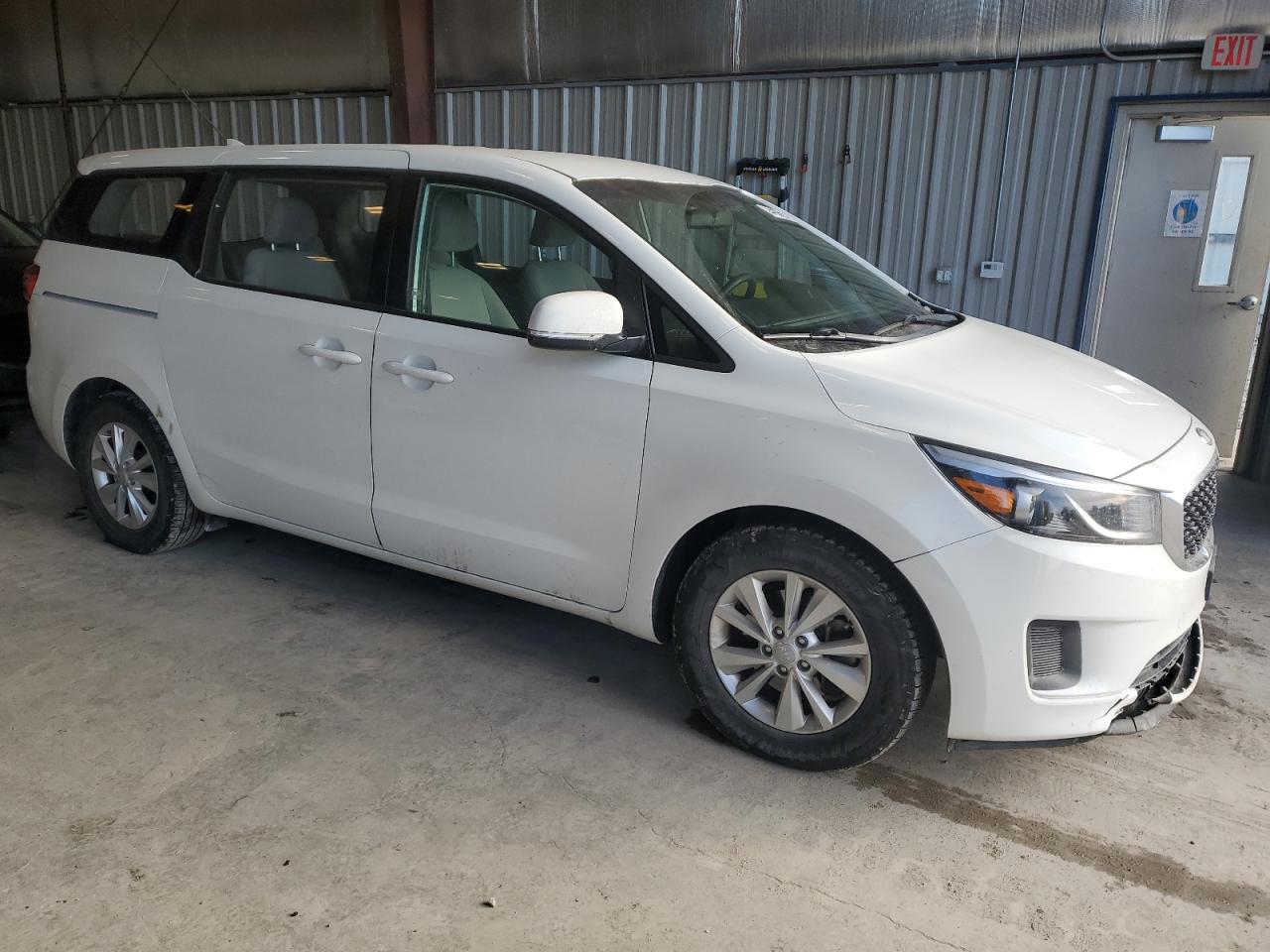 2018 Kia Sedona - Image 4