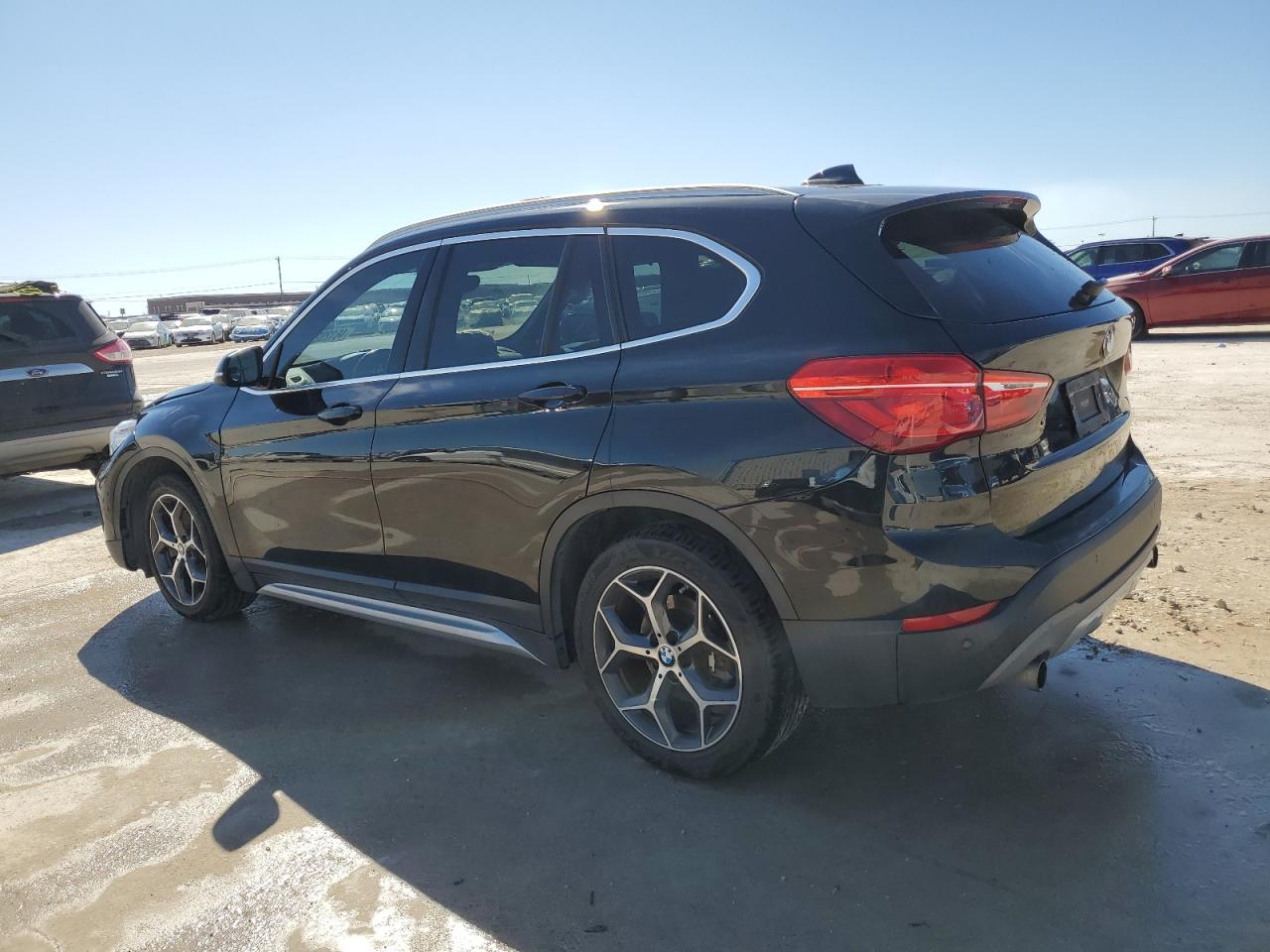 2016 BMW X1 - Image 2
