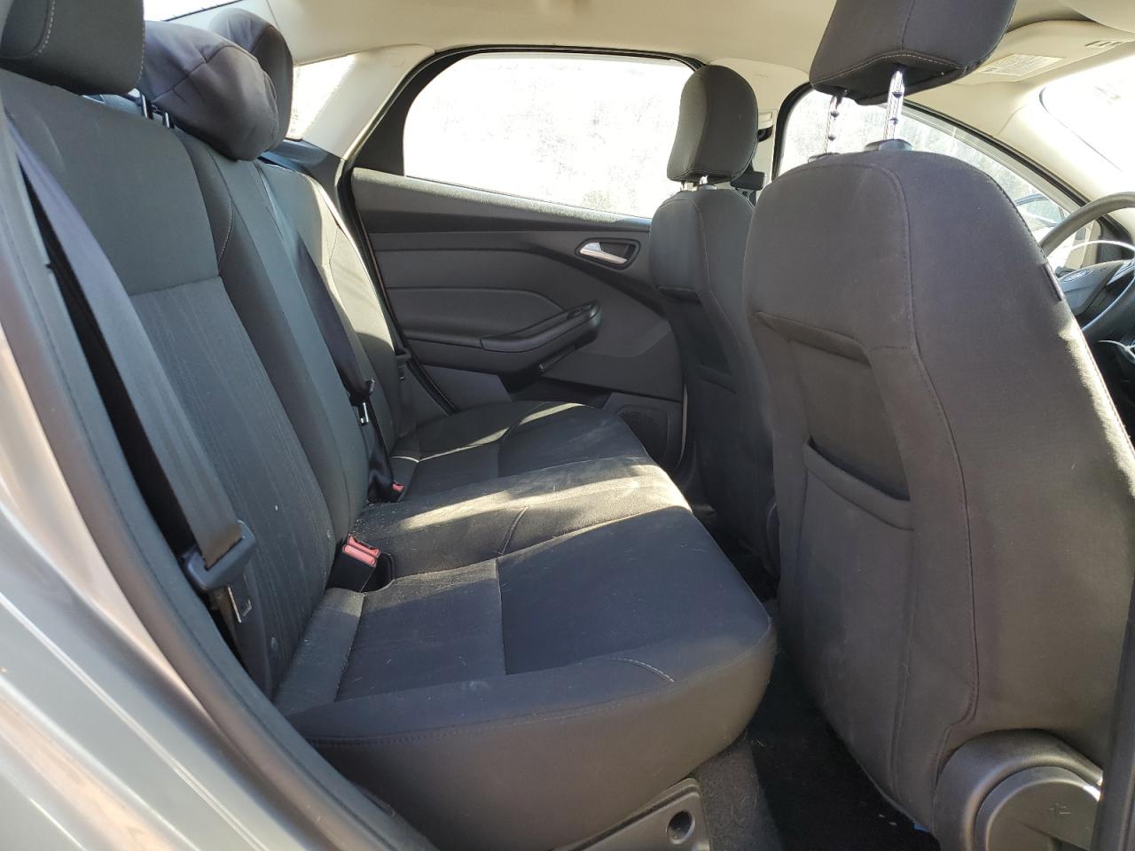 2015 Ford Focus - Image 11