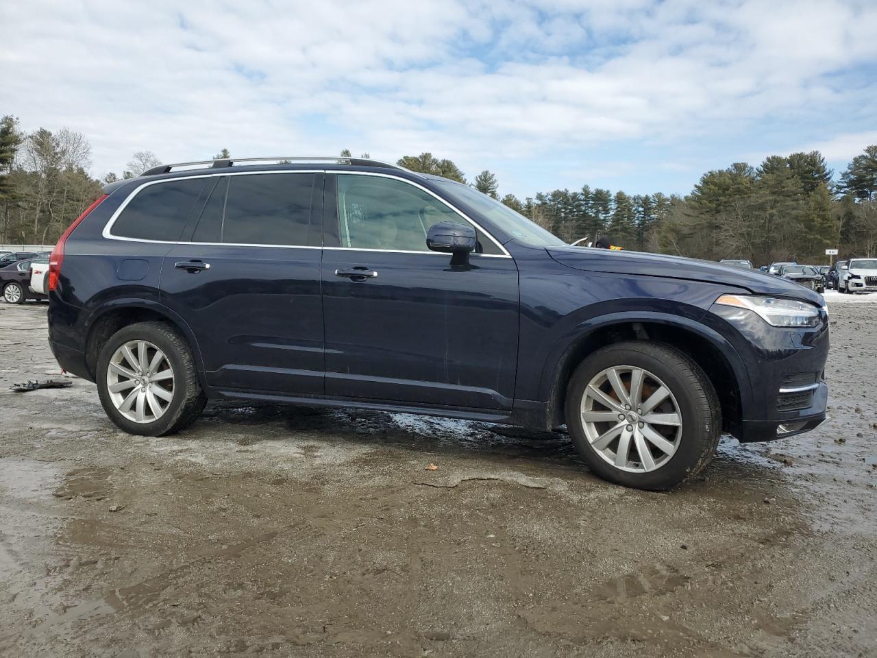 2016 Volvo XC90 - Image 4
