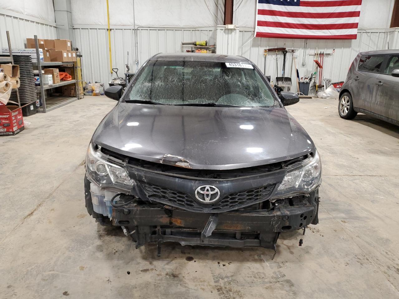 2014 Toyota Camry - Image 5