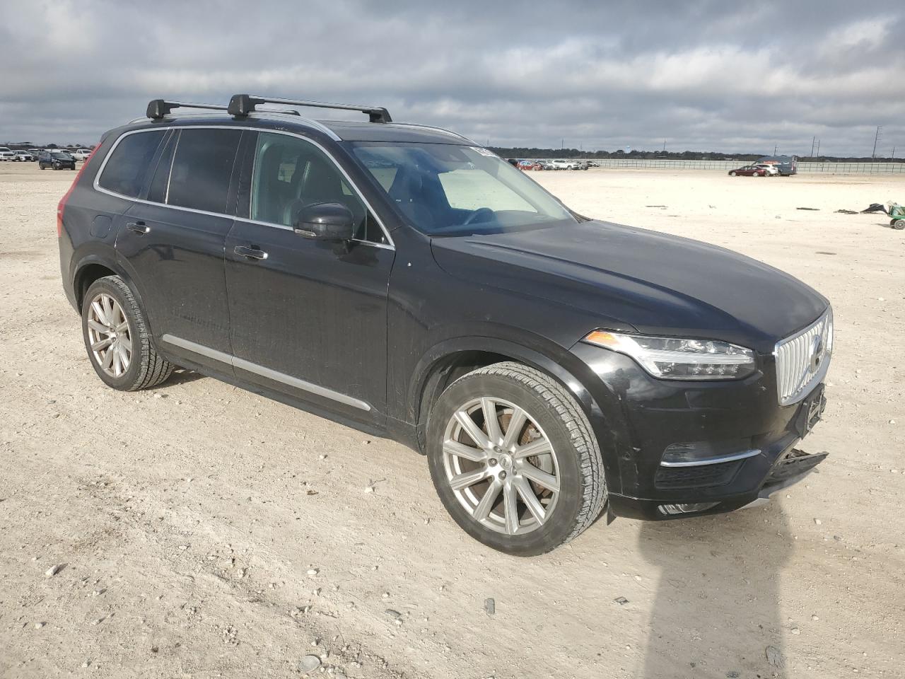 2016 Volvo XC90 - Image 4