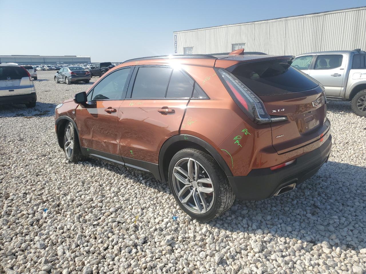 2021 Cadillac XT4 - Image 2