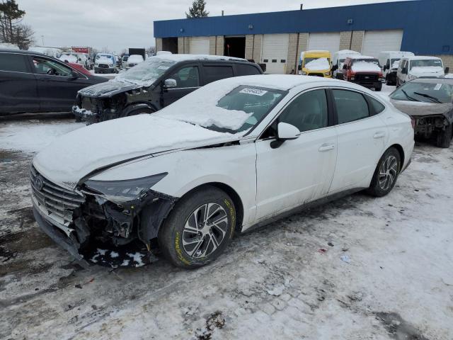  HYUNDAI SONATA 2022 Белый