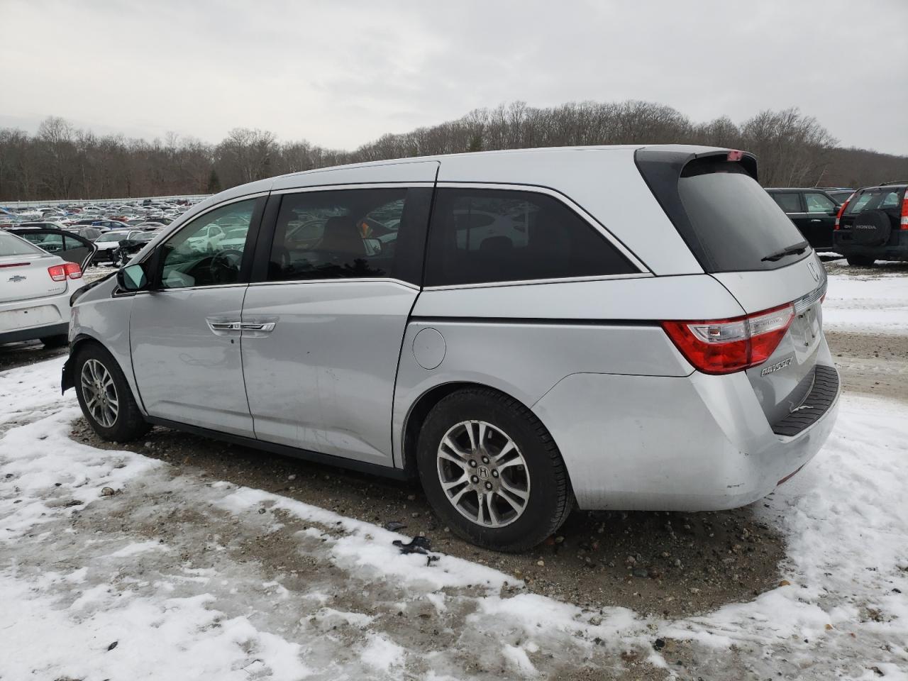 2013 Honda Odyssey - Image 2