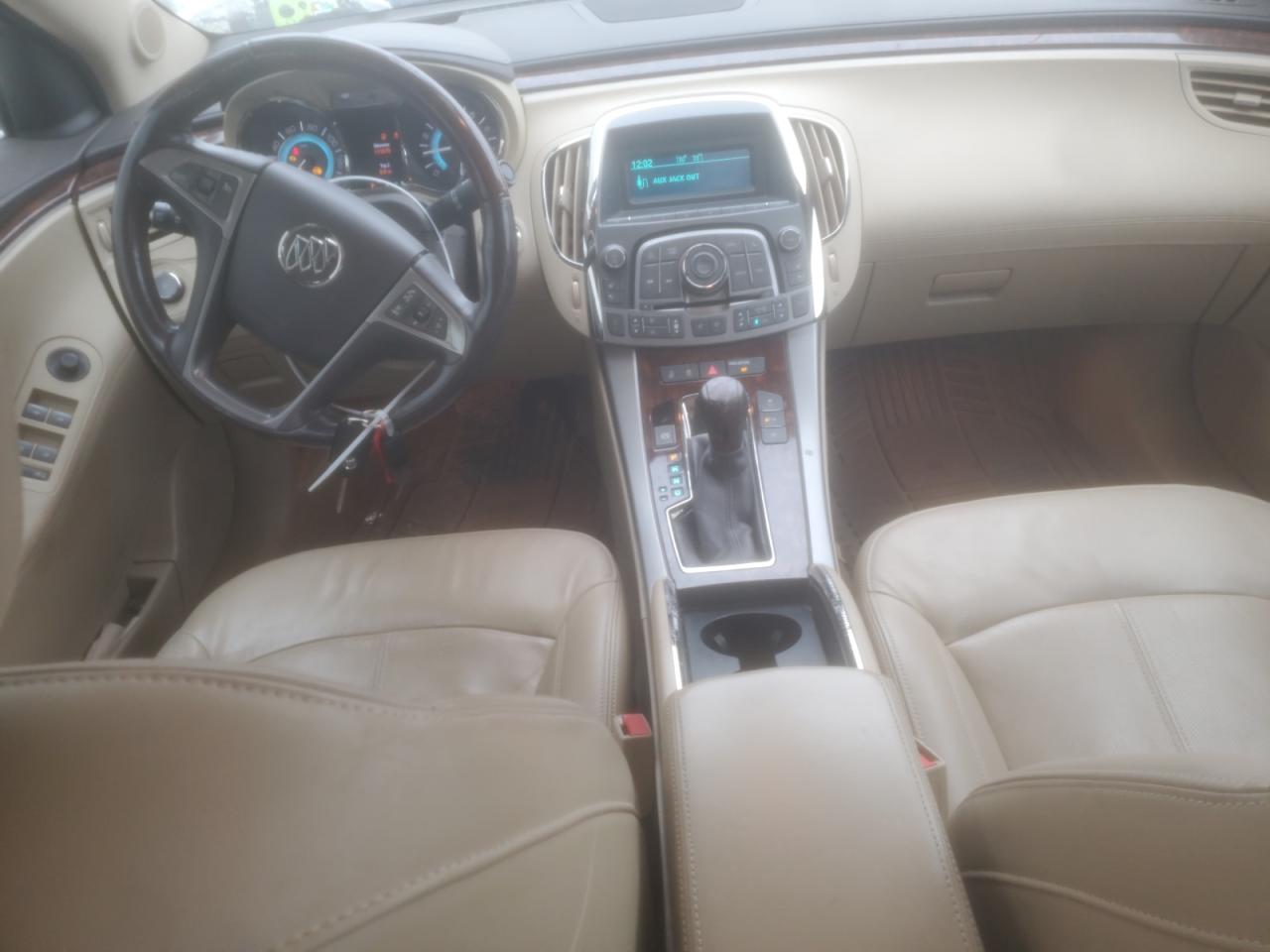 2012 Buick LaCrosse - Image 8