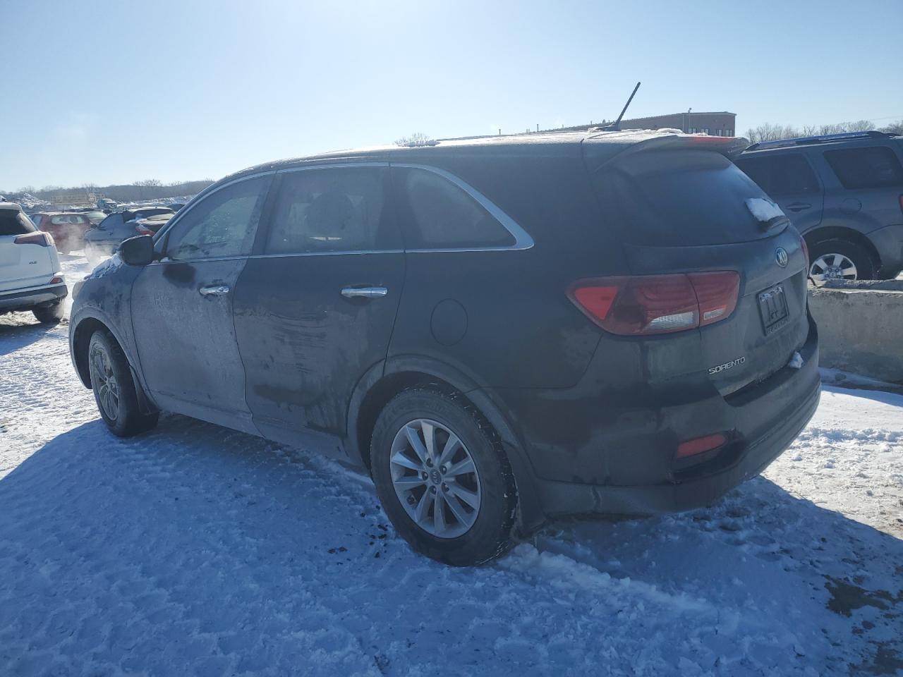 2019 Kia Sorento - Image 2