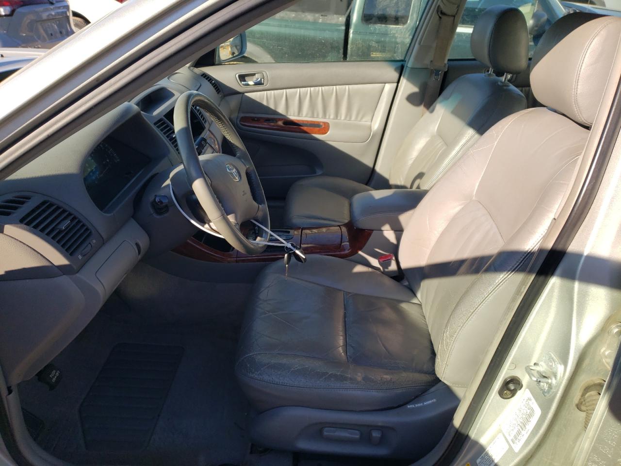 2002 Toyota Camry - Image 7