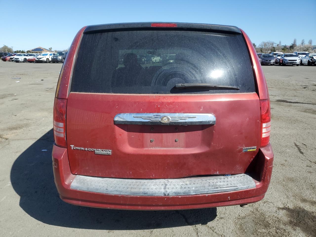 2008 Chrysler Town & Country - Image 6