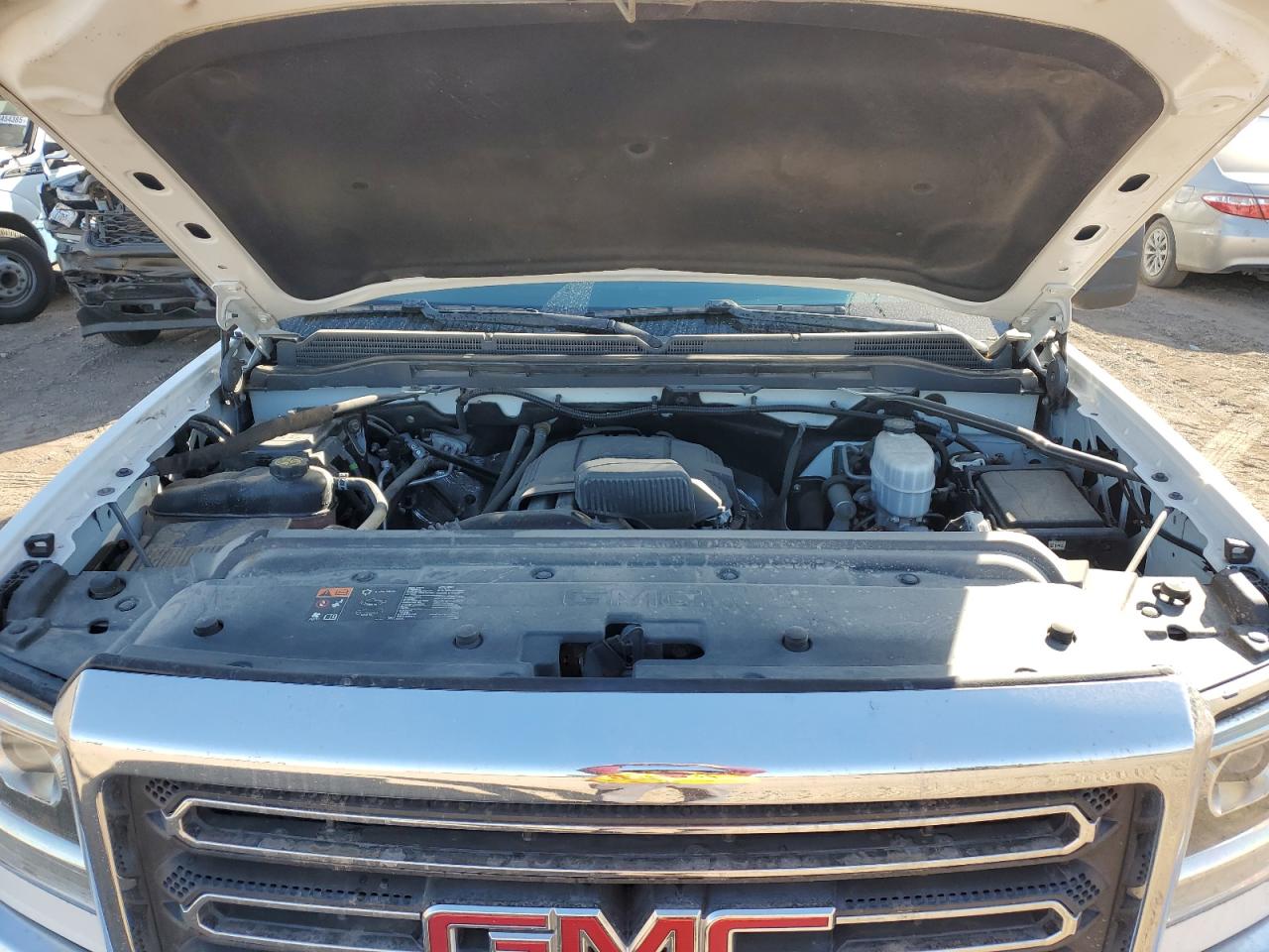 2019 GMC Sierra - Image 12