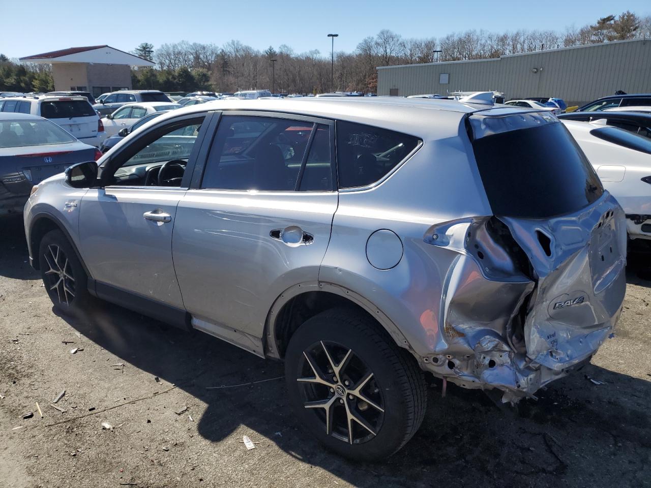 2018 Toyota RAV 4 - Image 2