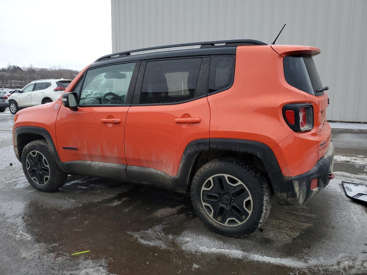 2017 Jeep Renegade - Image 2
