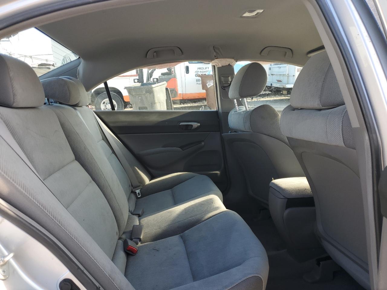 2011 Honda Civic - Image 10
