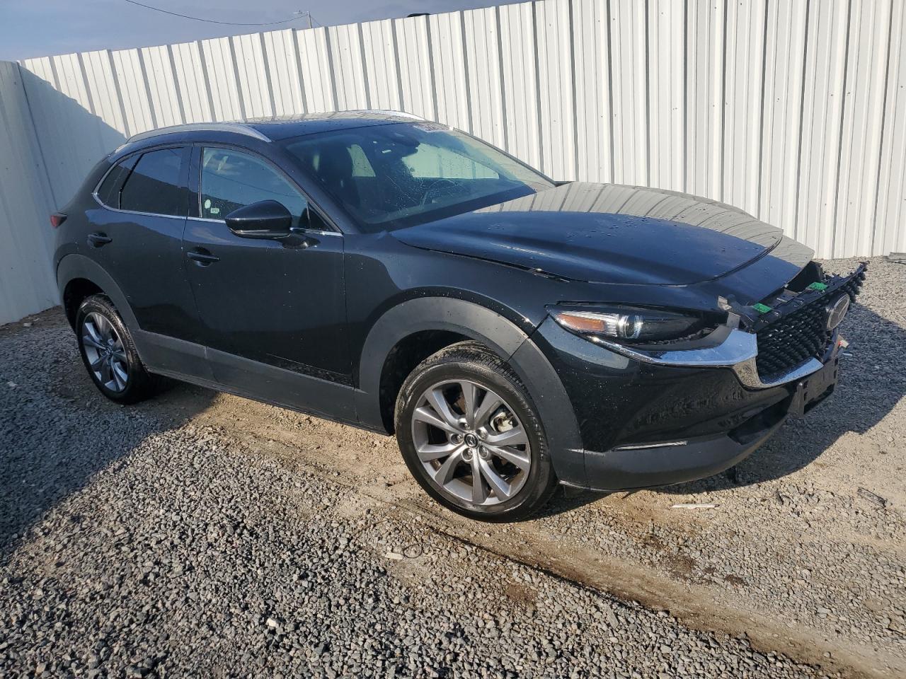 2023 Mazda CX-30 - Image 4