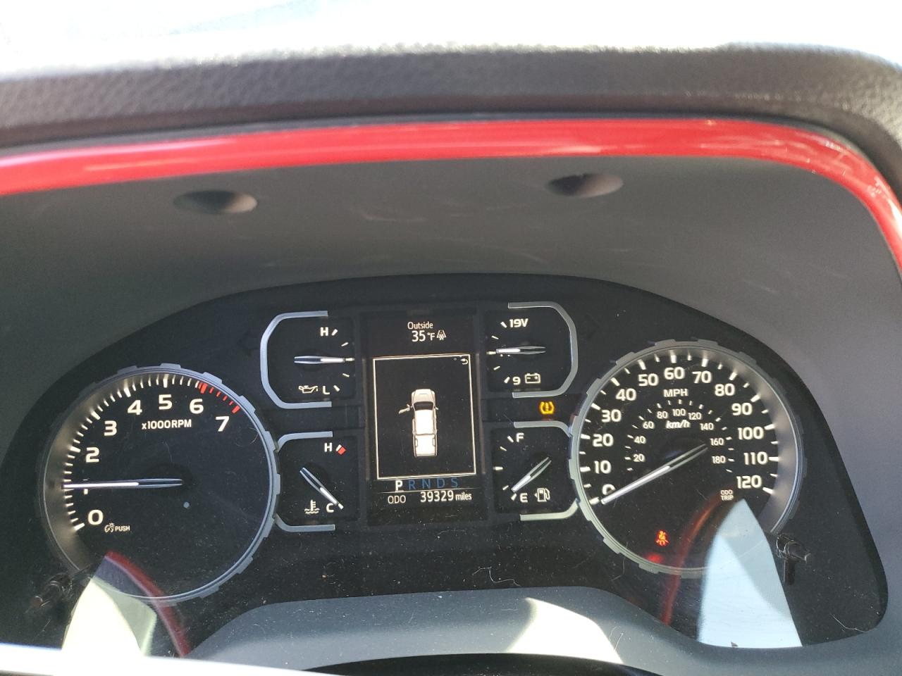 2020 Toyota Tundra - Image 9