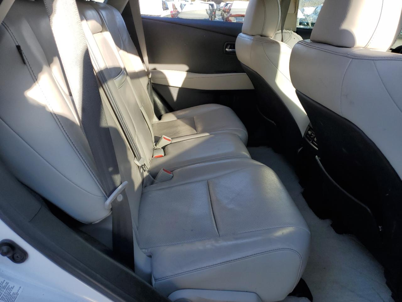 2015 Lexus RX - Image 11
