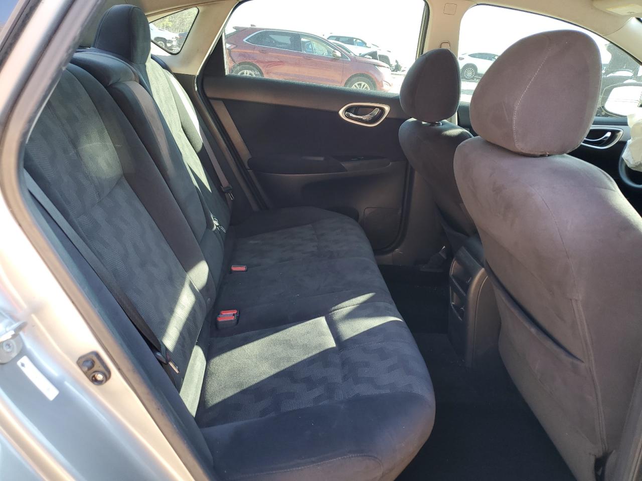 2013 Nissan Sentra - Image 11