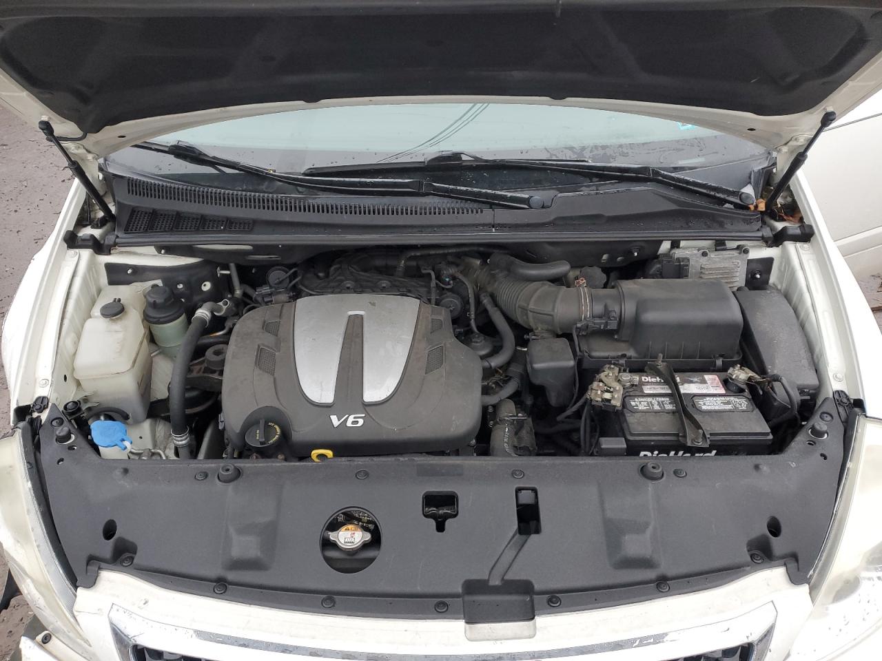 2014 Kia Sedona - Image 12