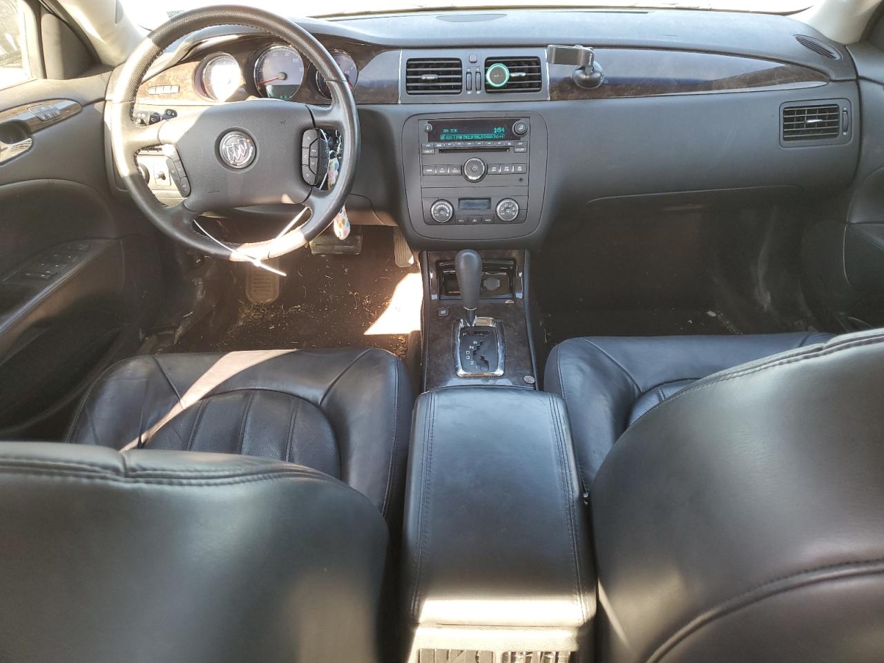 2006 Buick Lucerne - Image 8