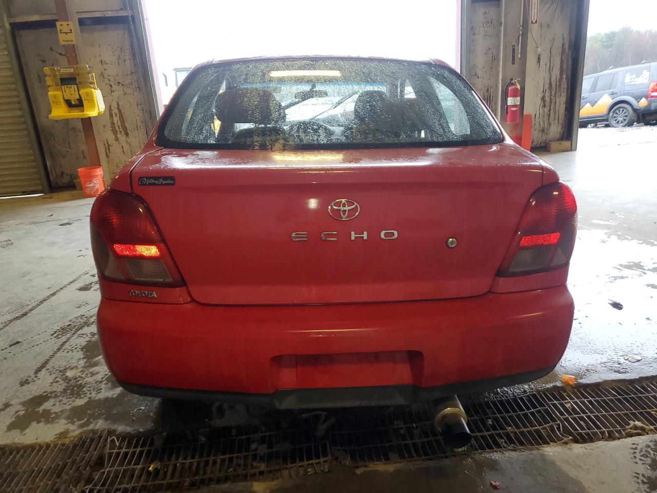 2002 Toyota Echo - Image 6