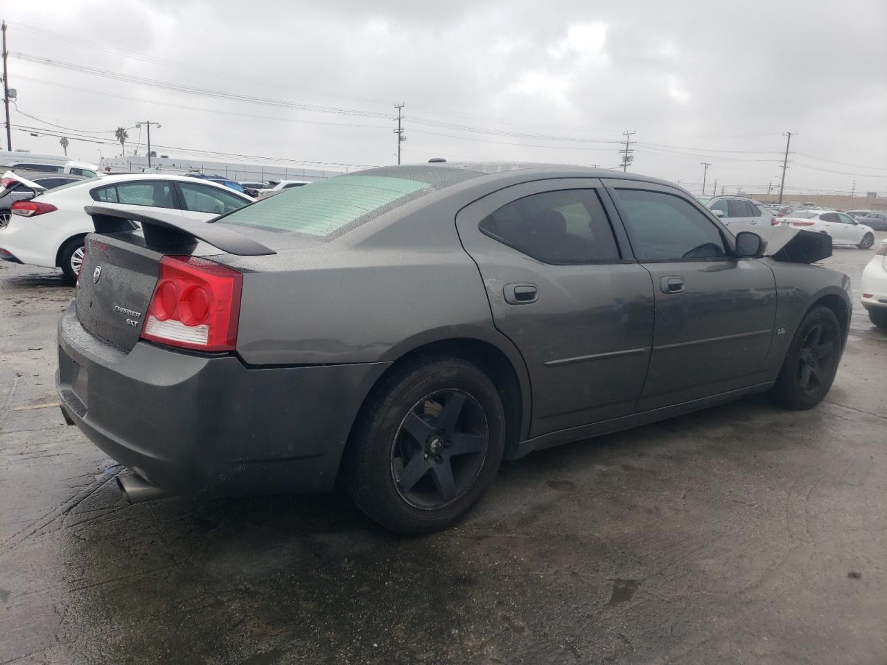 2010 Dodge Charger - Image 3