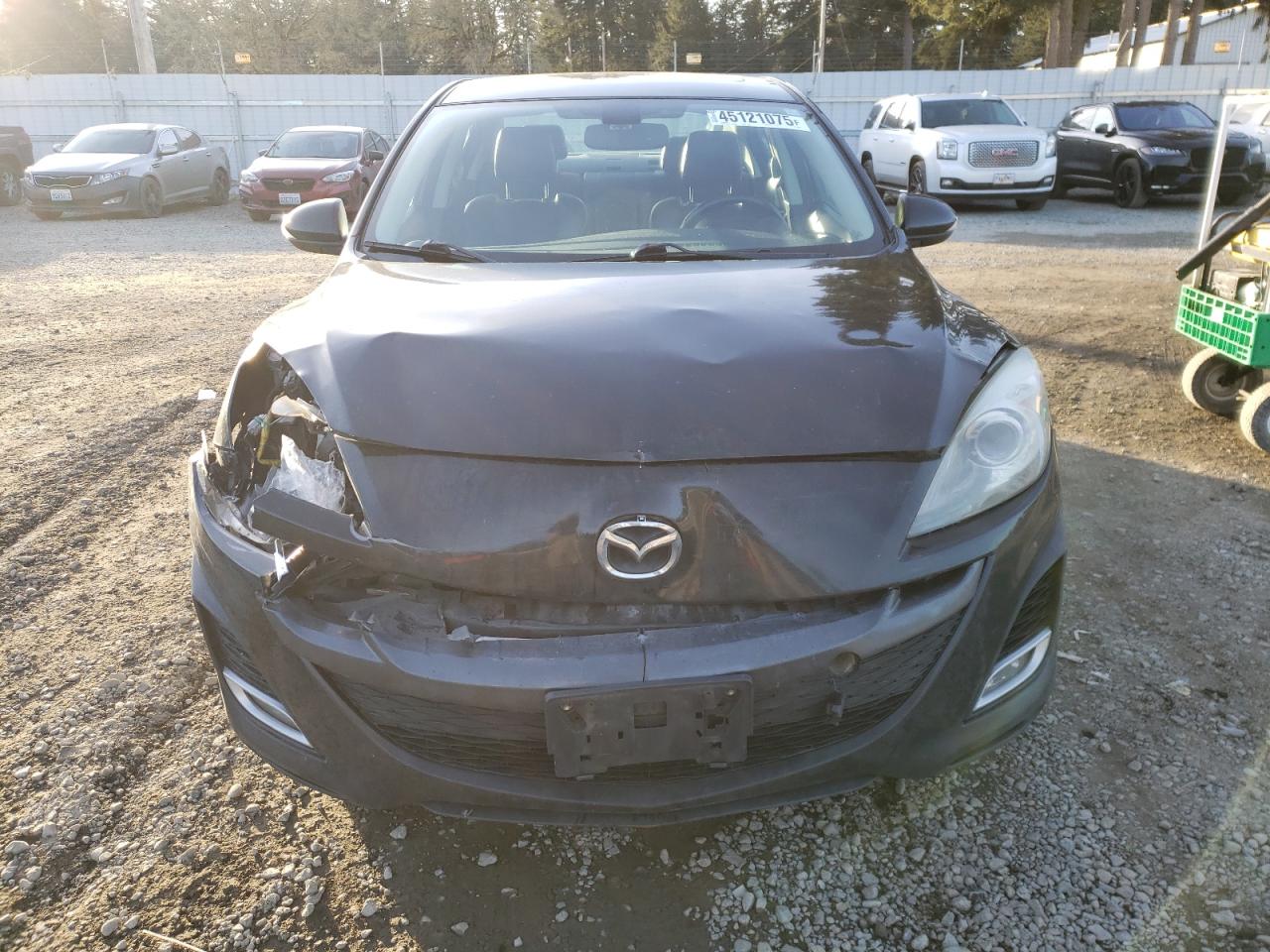 2010 Mazda 3 - Image 5