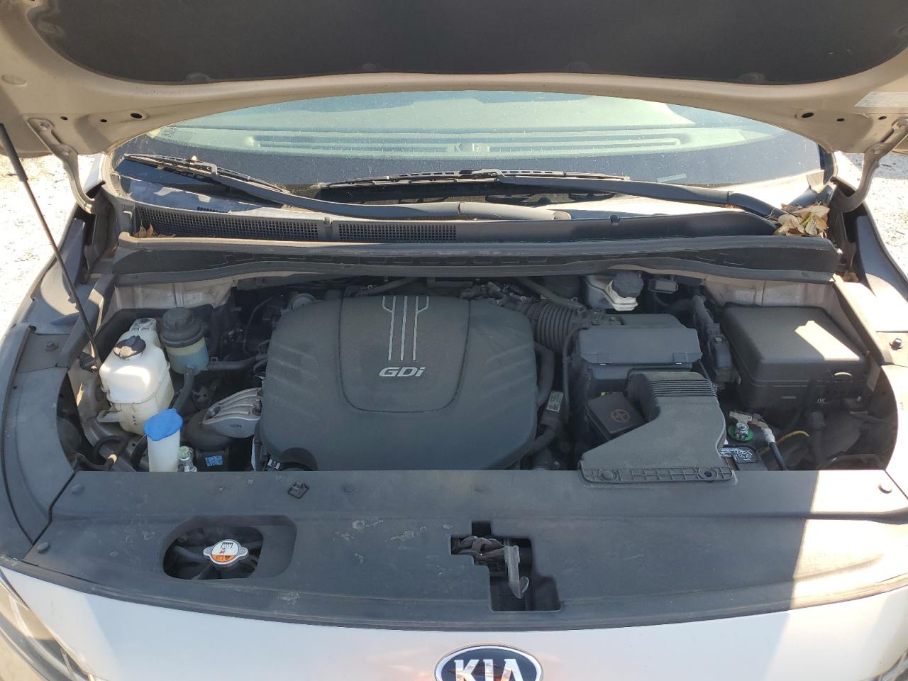 2017 Kia Sedona - Image 12