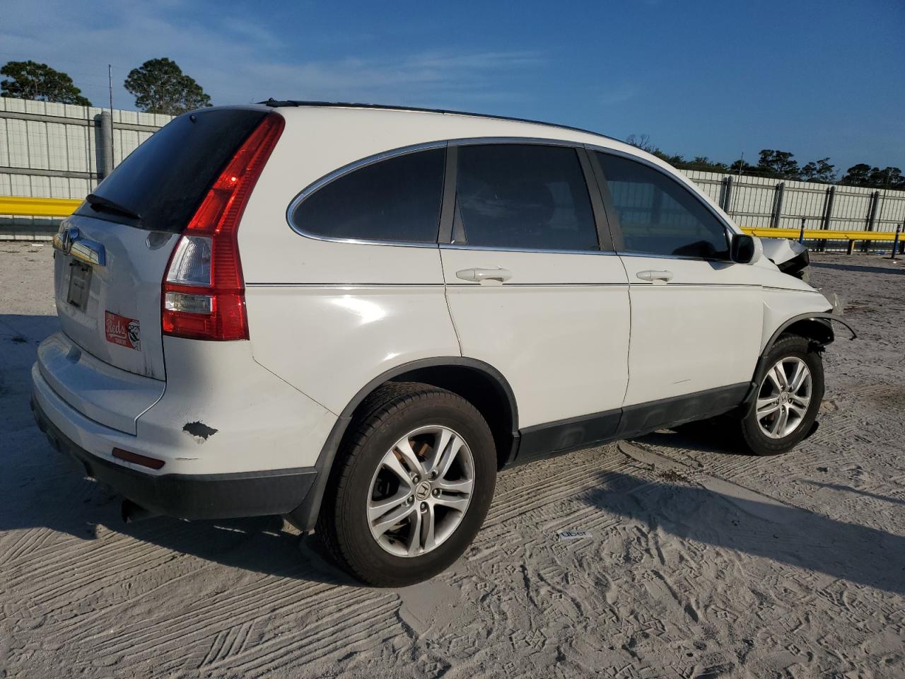 2011 Honda CR-V - Image 3
