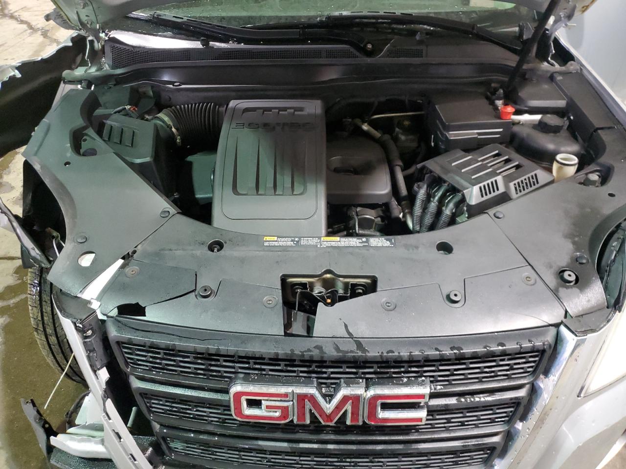 2012 GMC Terrain - Image 12